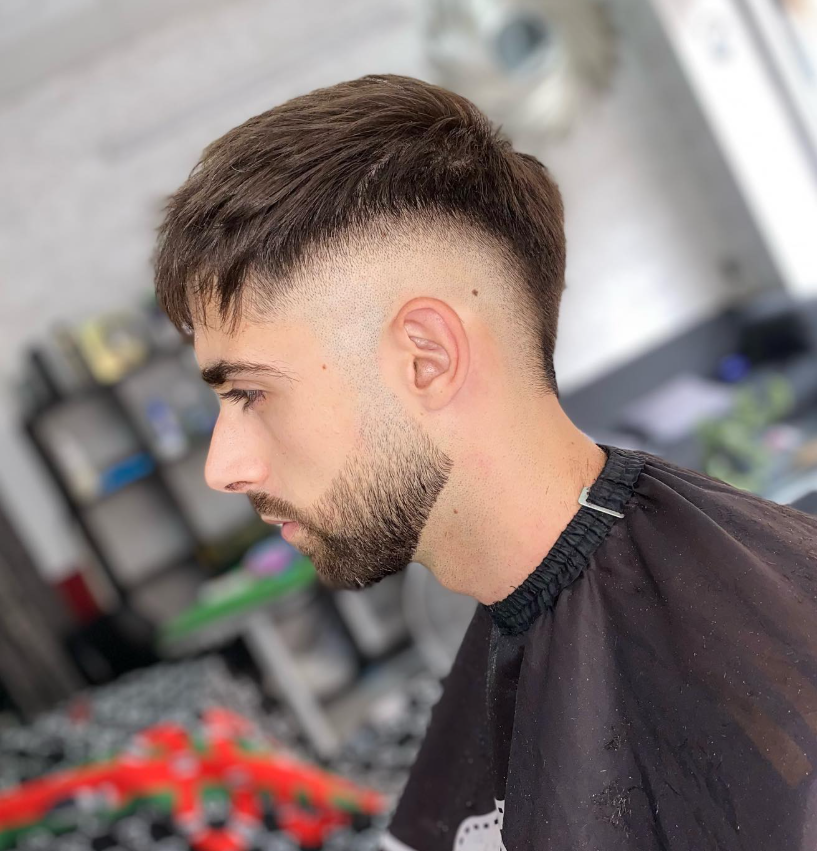 Ejemplo de Cejas en Dennis Imperial Barber